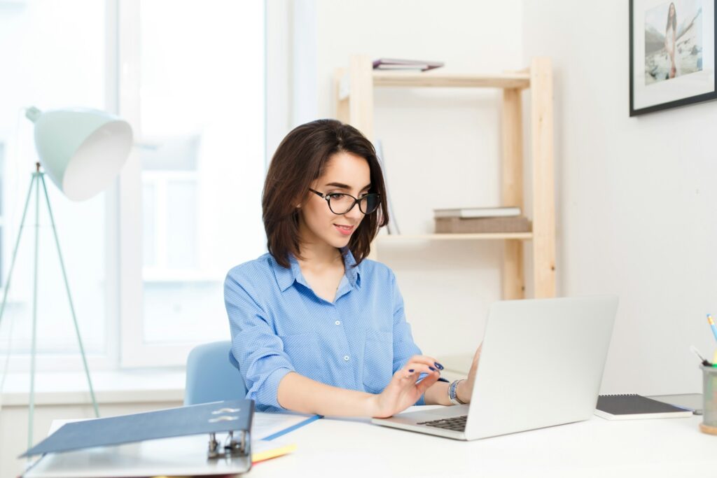 Online Assistant